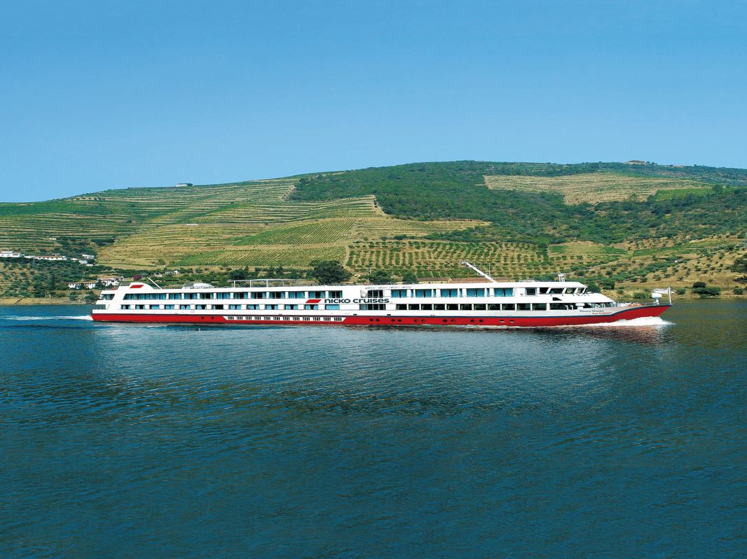 4* DLX DOURO QUEEN NEHİR GEMİSİ ile DOURO NEHRİ 